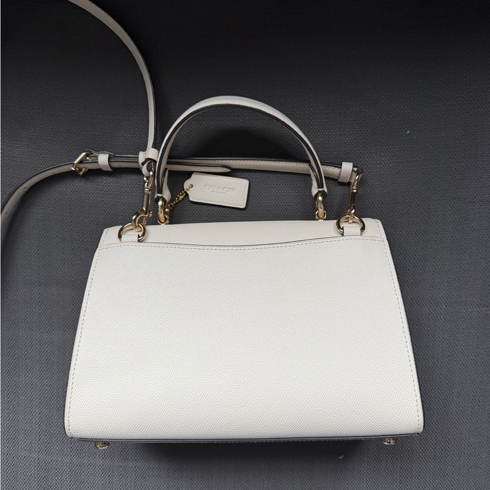Coach White top handle/ Crossbody Bag with Gold hard wear - Picture 4 of 6